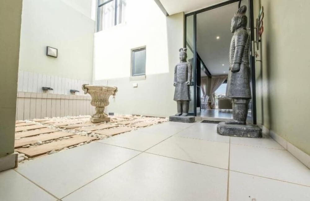 Villa, 4 Bedrooms, Accessible, Smoking