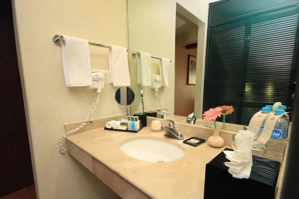 Deluxe Double Room - Photo 18