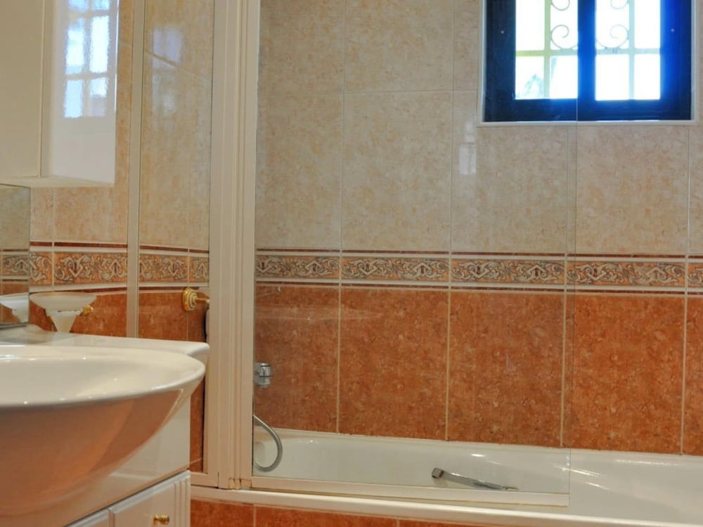 Villa photo 1