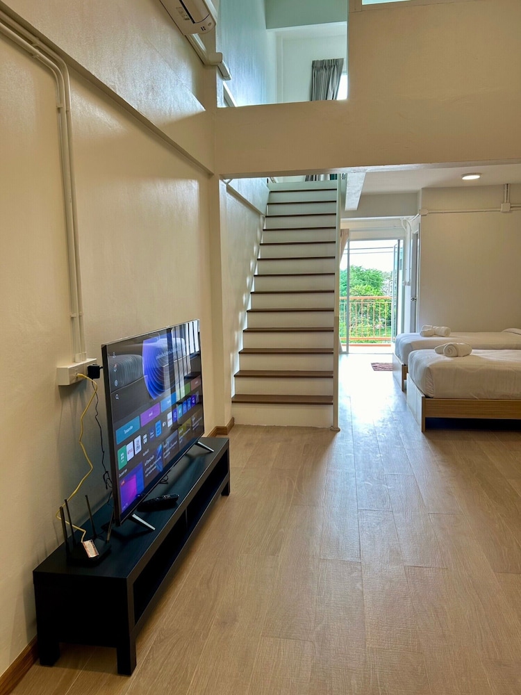 Duplex Quadruple Room - Photo 4