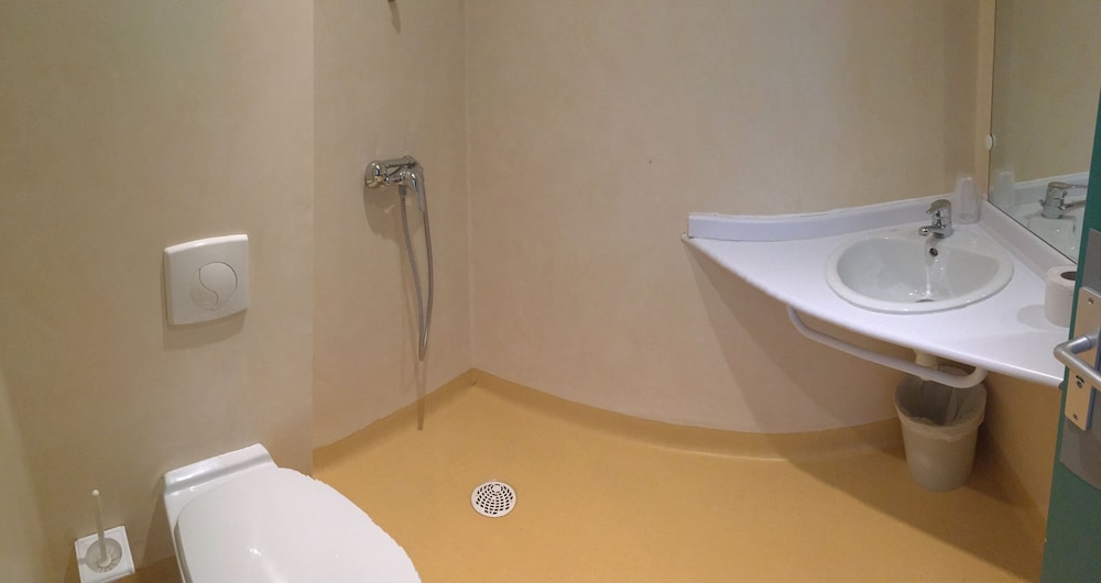 Comfort Triple Room photo 2