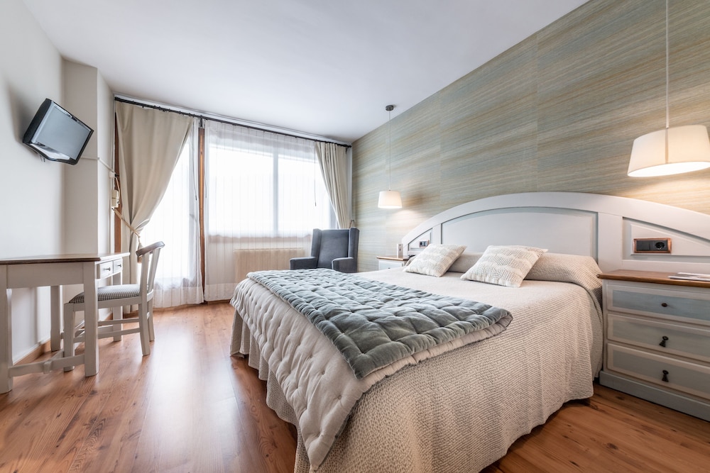 Superior Double Room - Photo 4