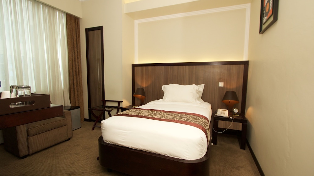 Standard Single Room