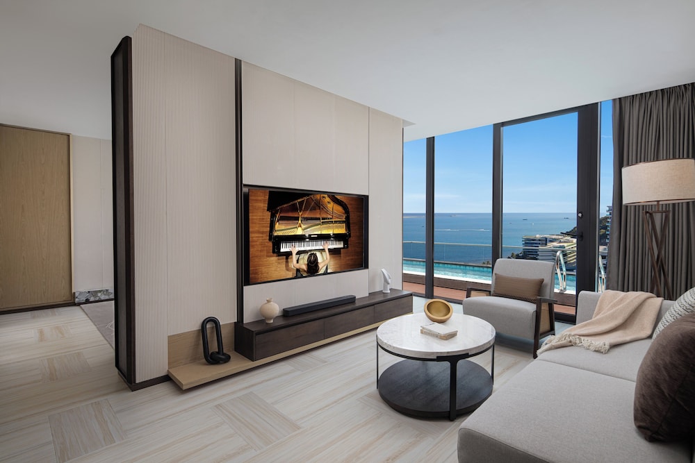 Penthouse, 3 Bedrooms photo 3