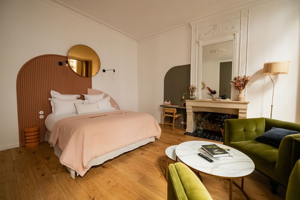 Deluxe Double Room (Rosa Bonheur)