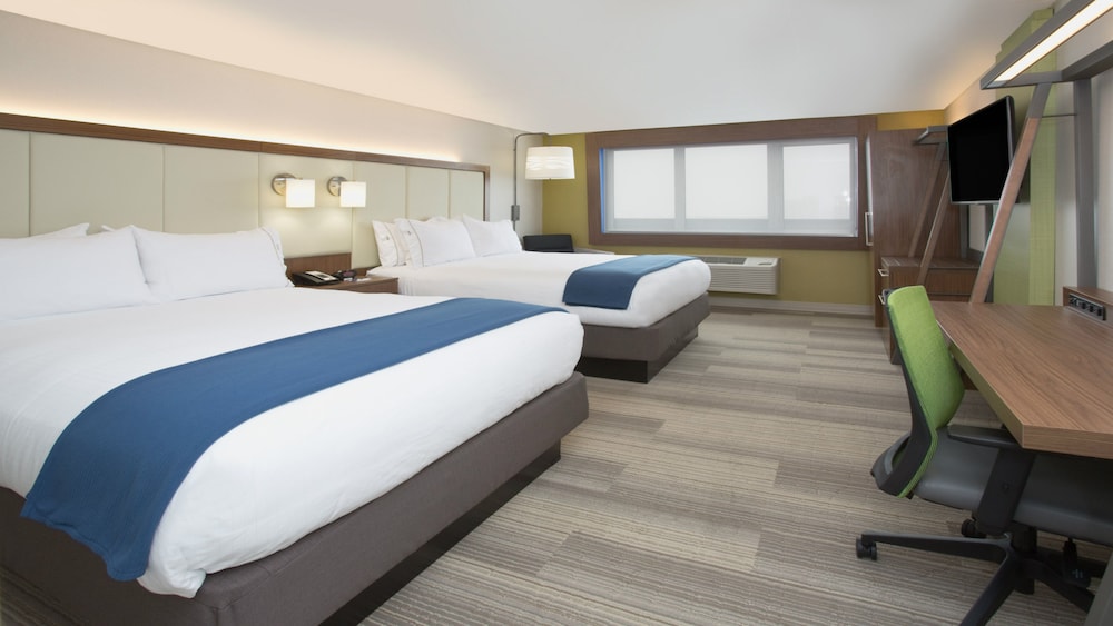 Standard Room, 2 Queen Beds, Accessible (Communication Accessible) photo 2