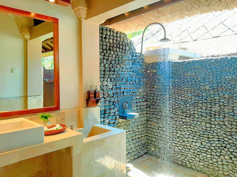 Courtyard Villa King with Ocean View photo 2
