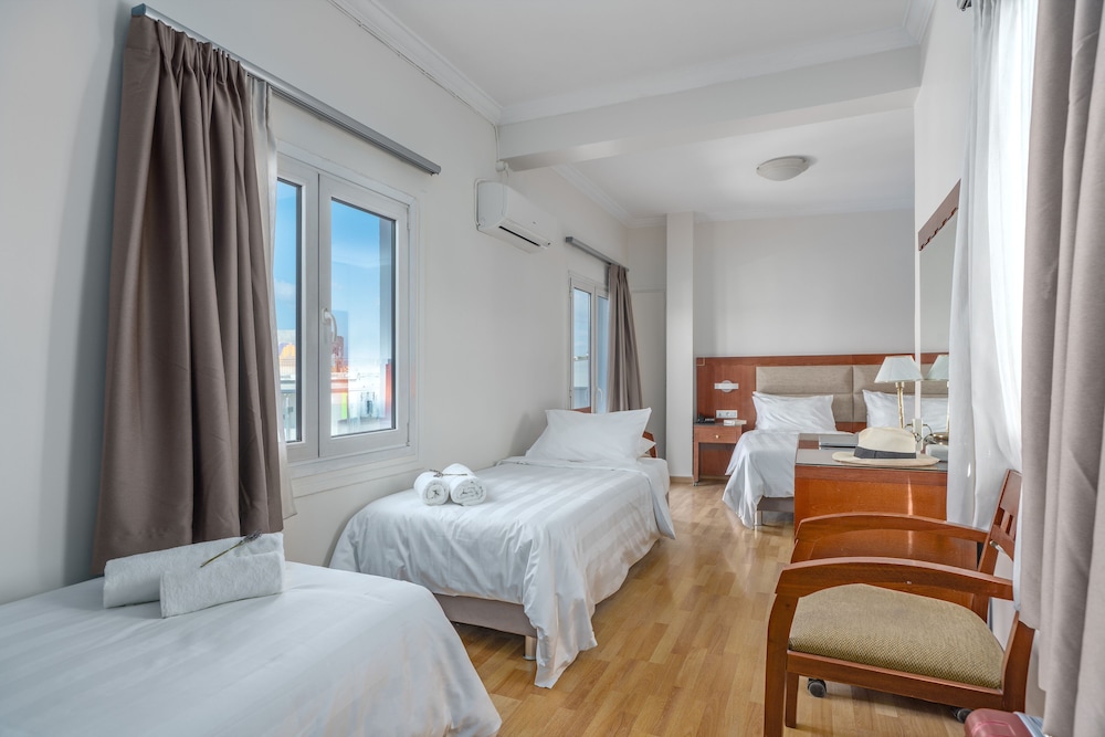 Quadruple Room photo 2