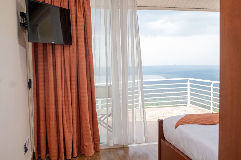 Executive Twin Room - Photo 5
