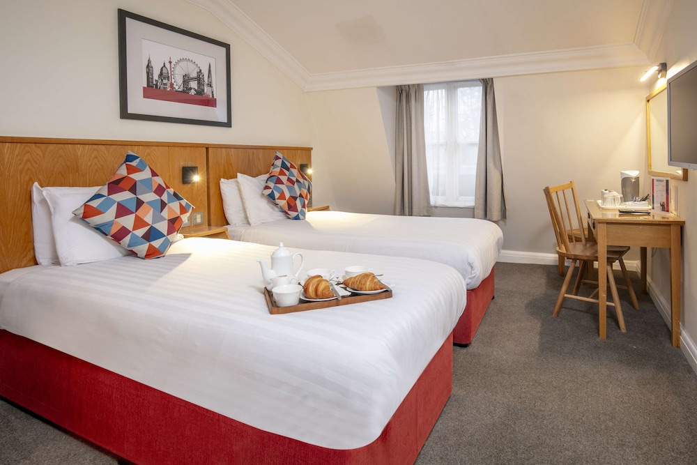 Superior Double or Twin Room, Sea View - Photo 3