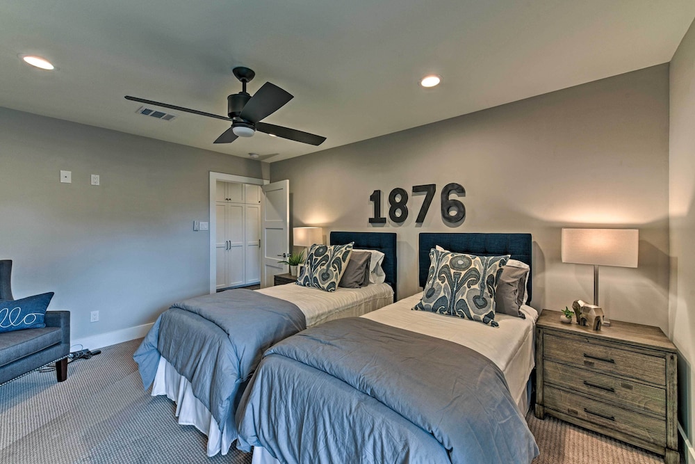 House (4 Bedrooms) photo 1