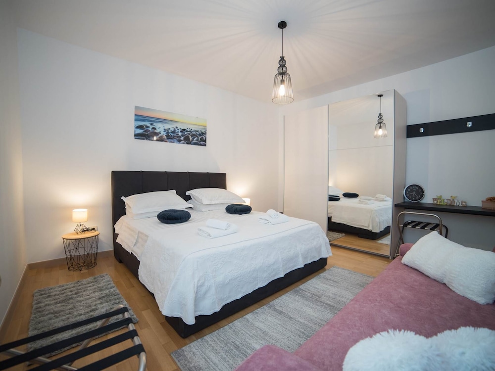 Apartment (Two-Bedroom Apartment with Terrace an)