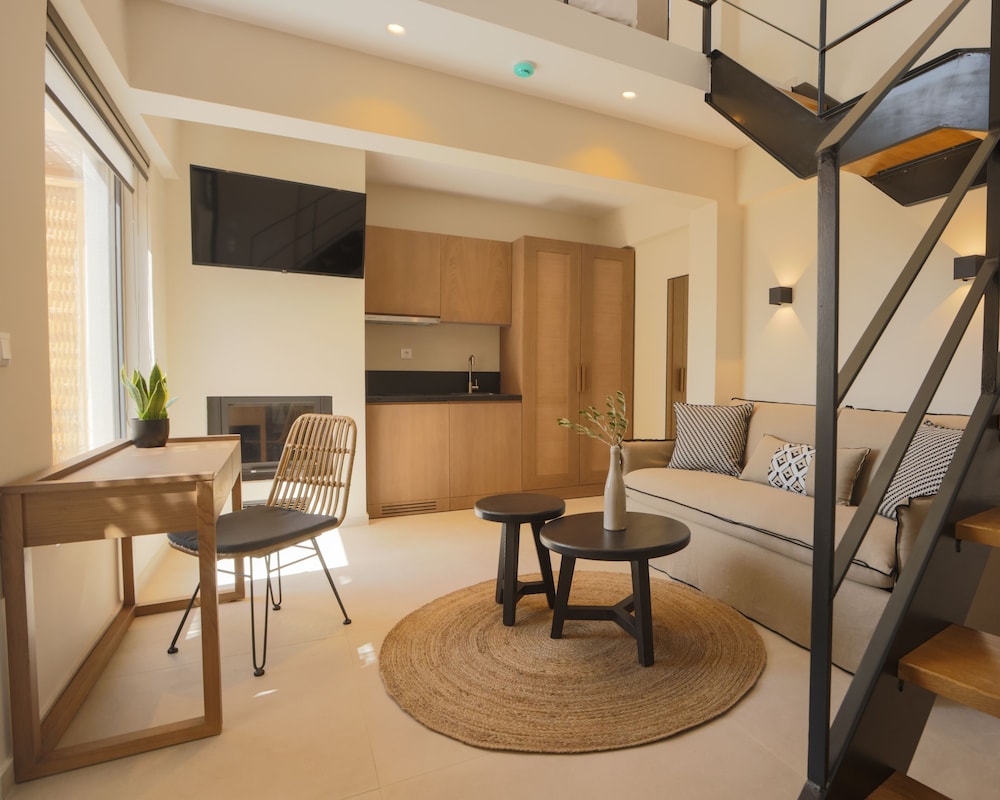 Deluxe Studio Suite photo 1