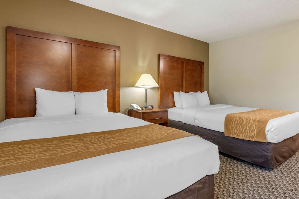 Room, 2 Queen Beds, Accessible, Non Smoking - Photo 2