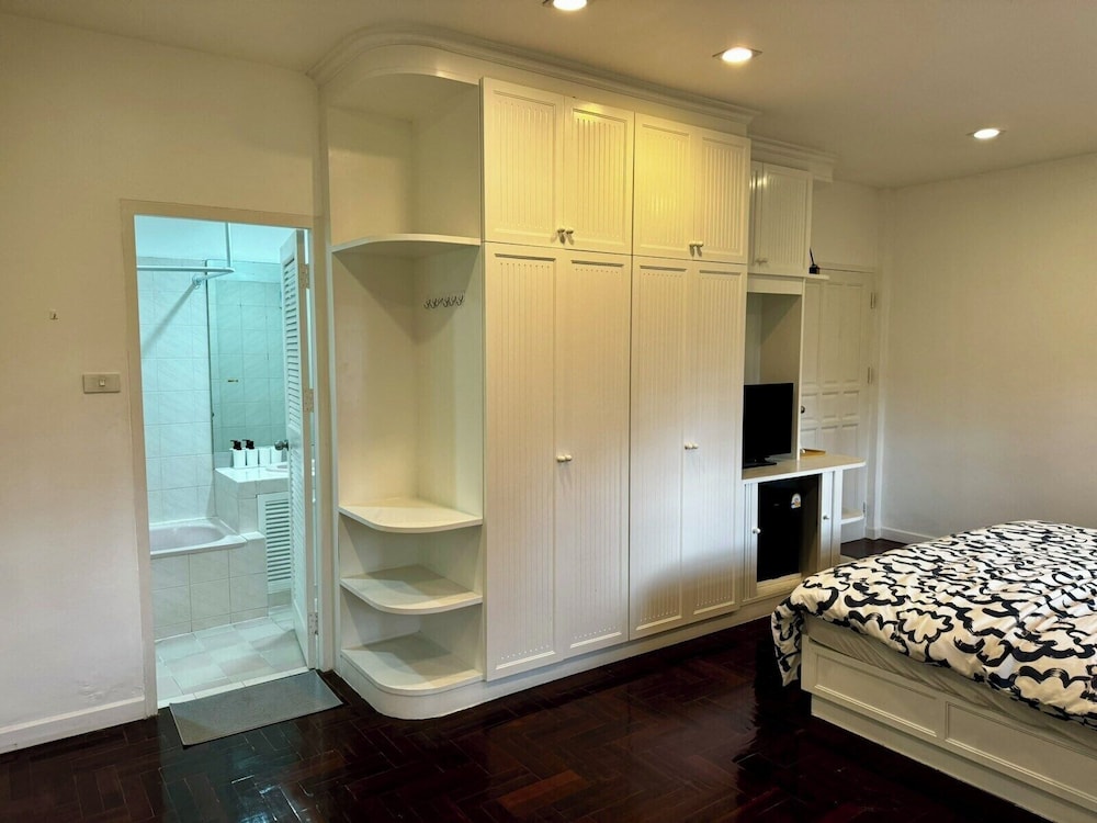 Deluxe Room, City View photo 3