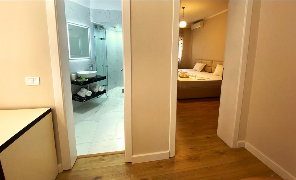 Family Quadruple Room photo 2