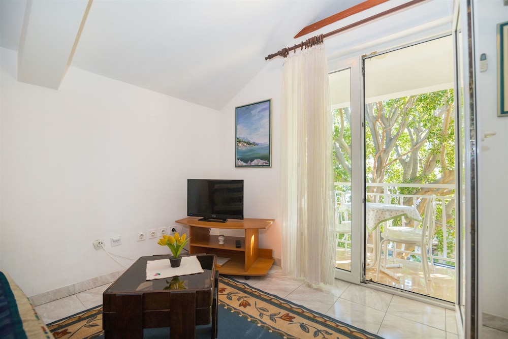 Apartment (A2) photo 1