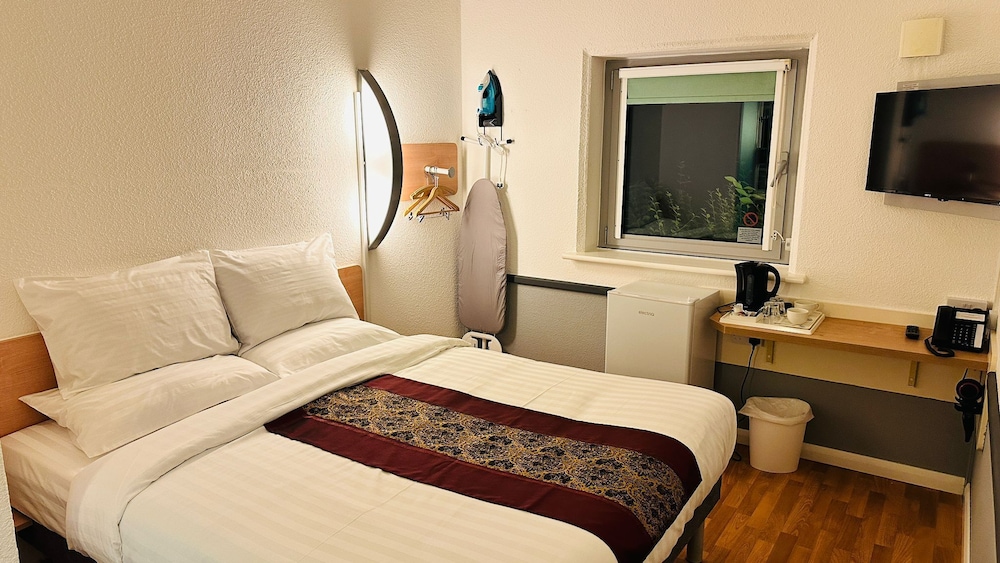 Standard Double Room photo 2