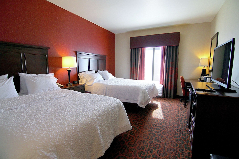 Room, 2 Queen Beds, Accessible, Non Smoking photo 2