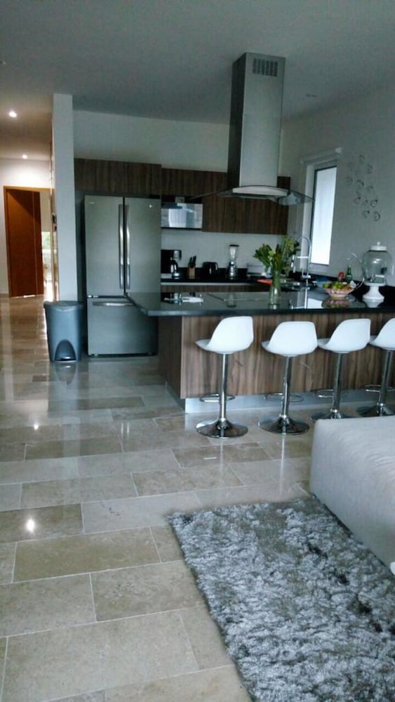 Exclusive Apartment, 2 Bedrooms, Non Smoking (B6) photo 3