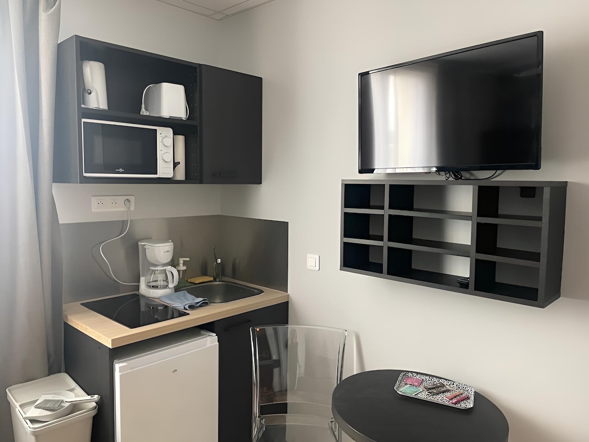Basic Studio - Photo 7