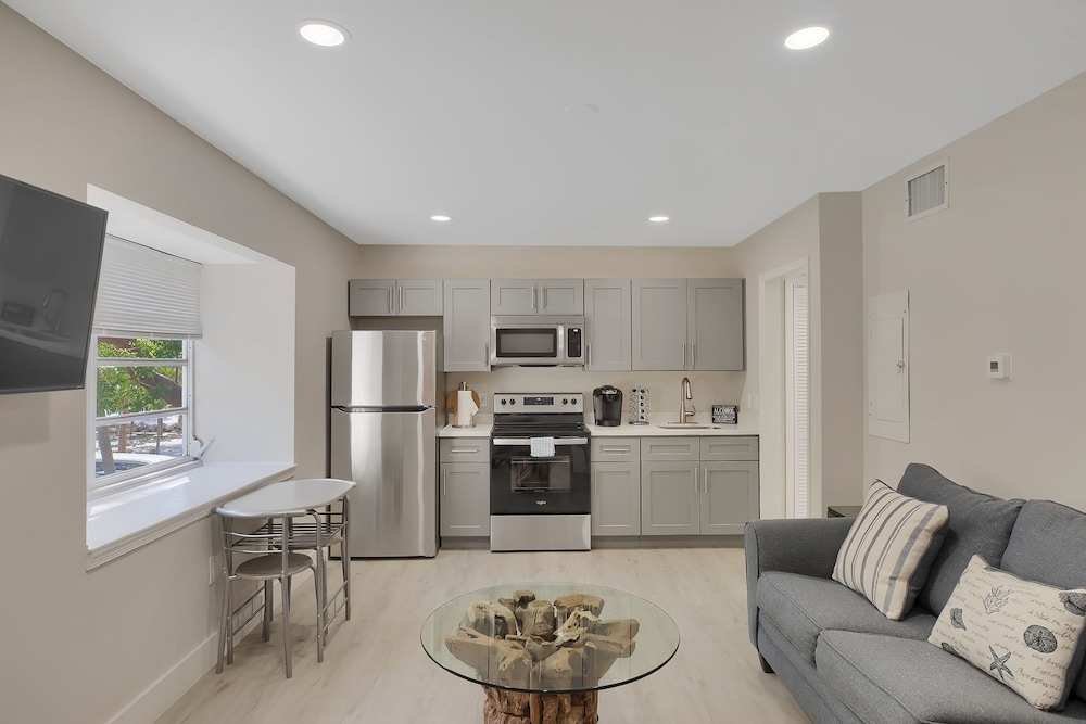 Superior Studio Suite photo 1