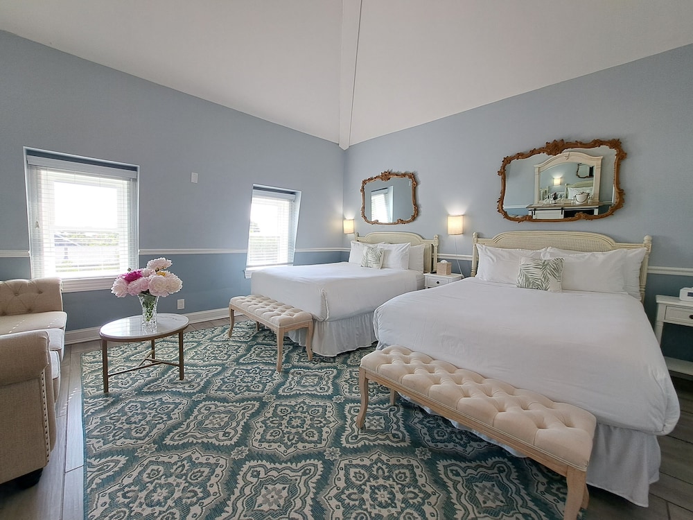 Deluxe Room, 2 Queen Beds