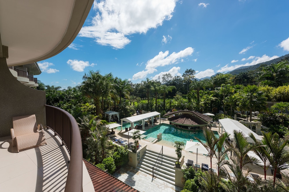 Master Suite Volcano View - Photo 8