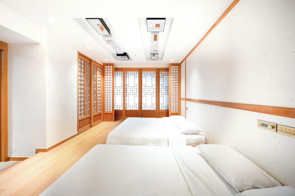 Korean Suite photo 3