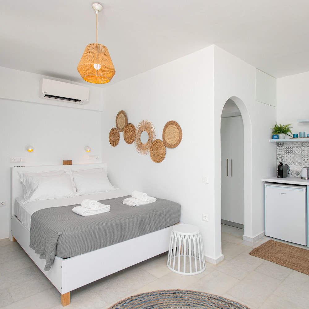 Junior Sea view Suite photo 2