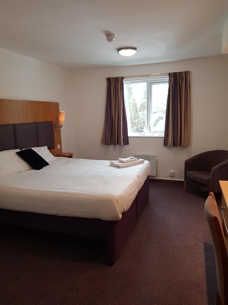 Standard Twin Room photo 2