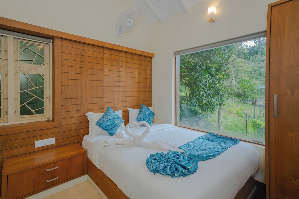 Executive Villa, 1 Queen Bed, Air conditioning, Garden View photo 1