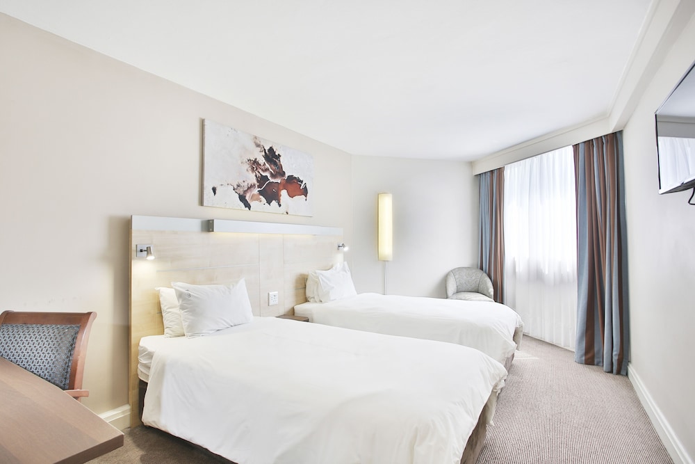 Twin Room (Twin Room- 2 single beds) - Photo 3