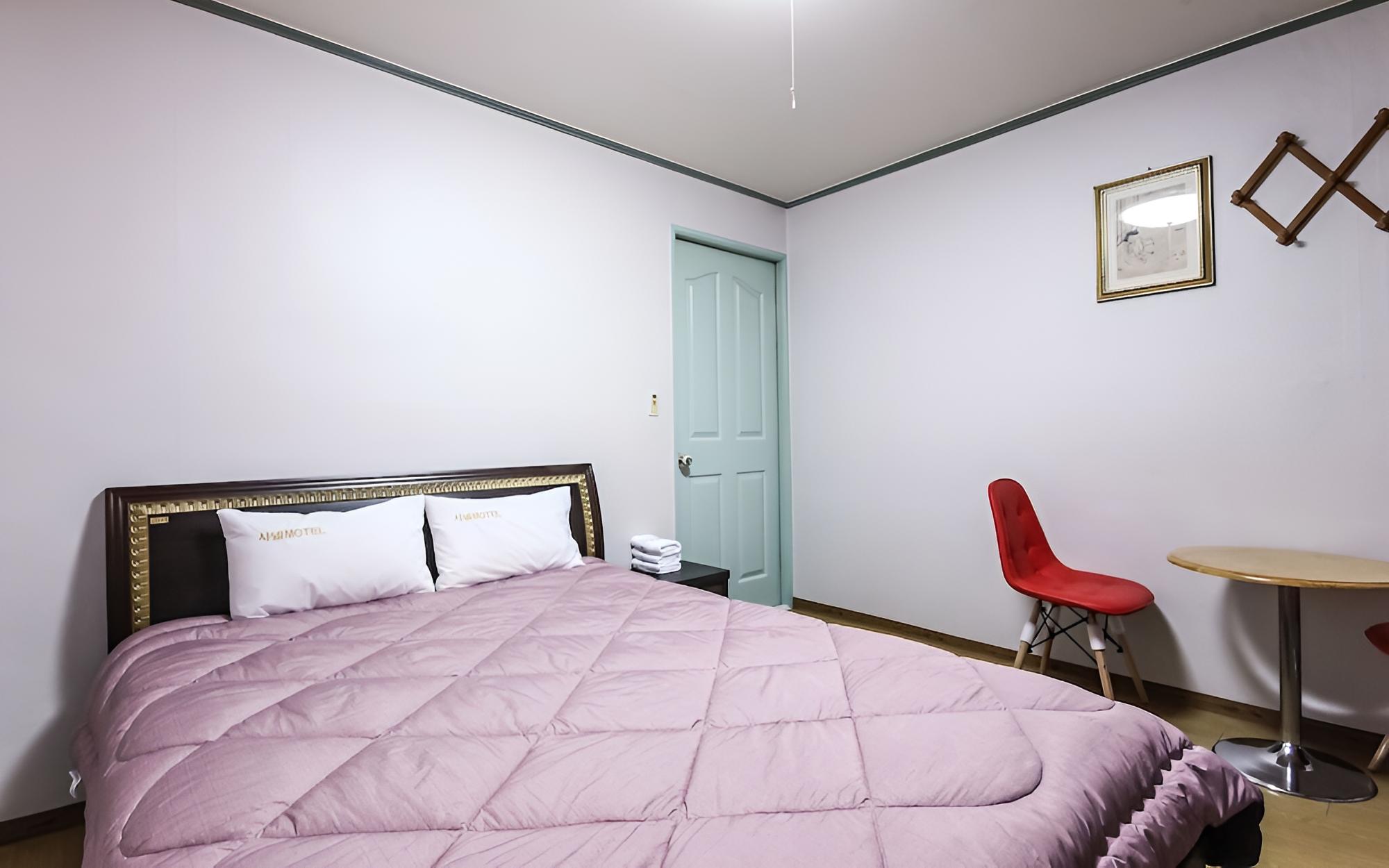 Room (Standard Room A)