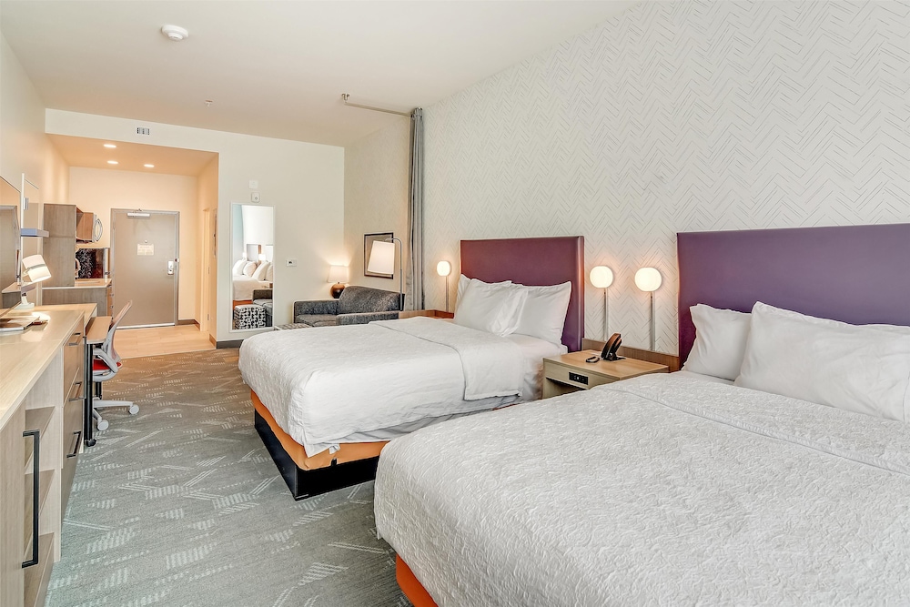 Studio, 2 Queen Beds, Accessible (Hearing)
