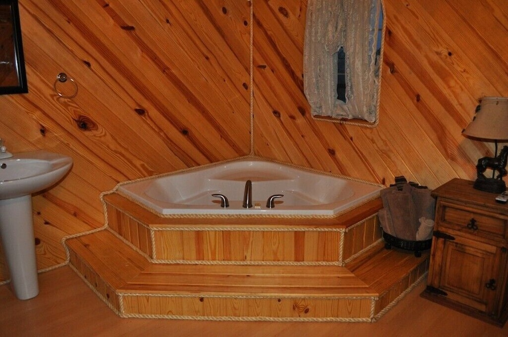 Grand Cabin photo 3