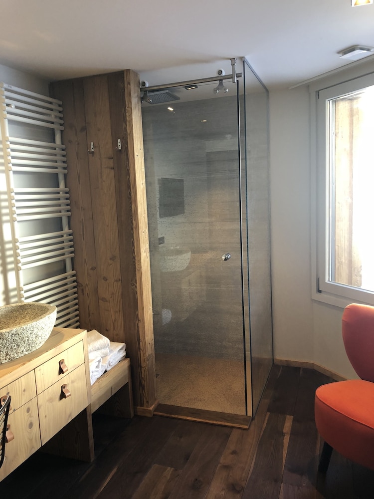 Chambre Double Standard, 1 lit double