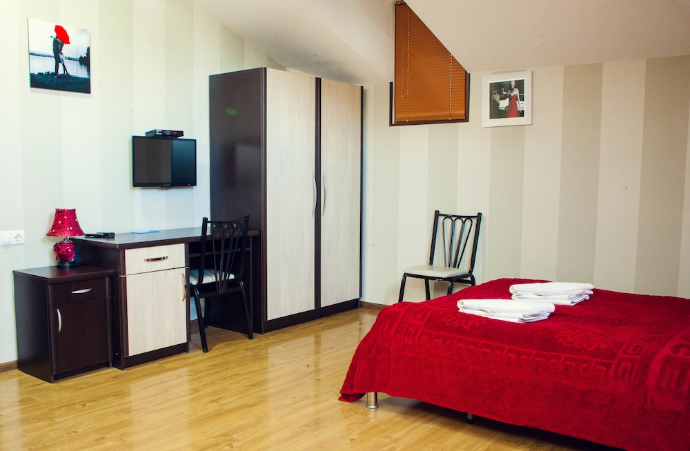 Standard Double Room photo 2