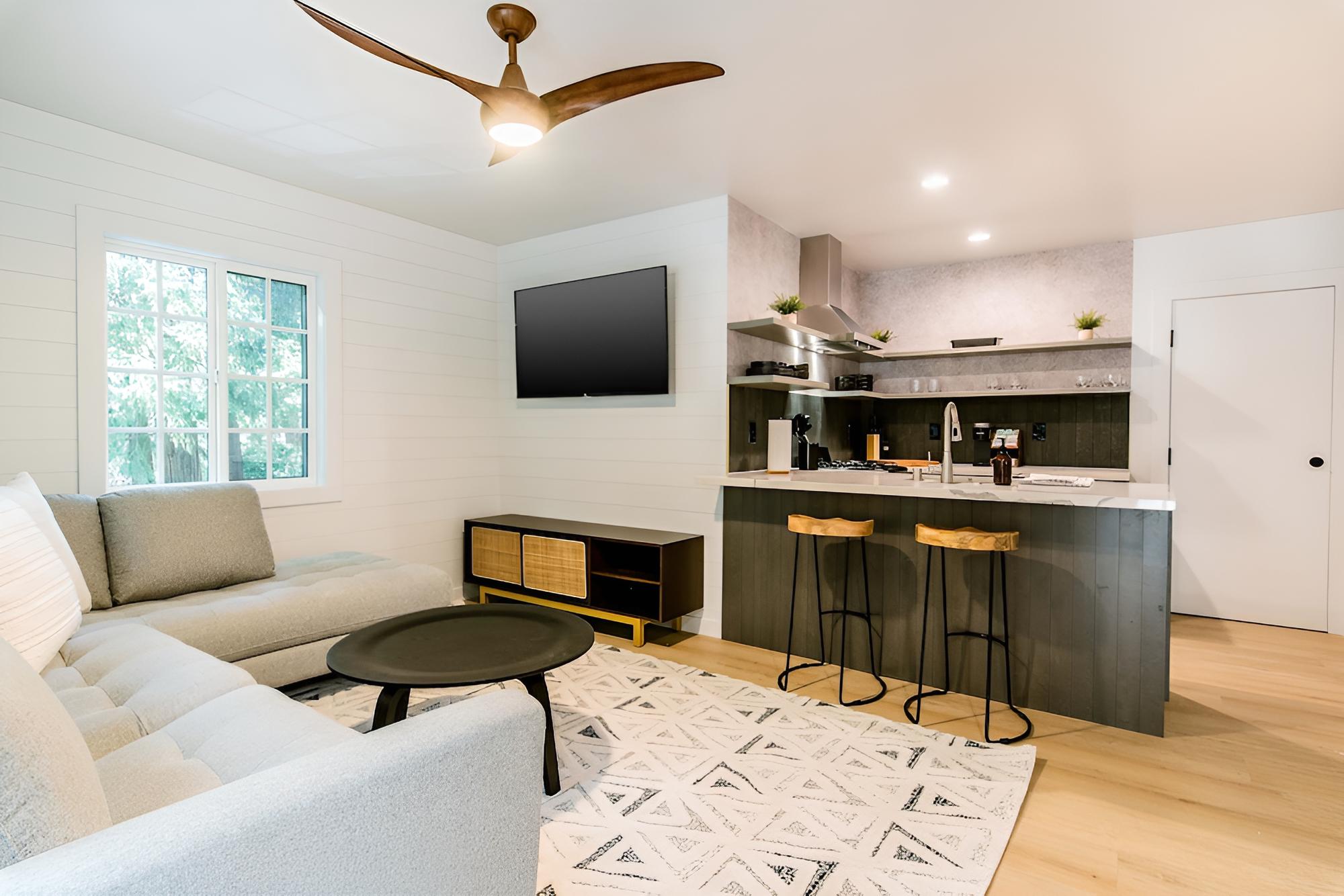 Bungalow, 3 Bedrooms, Ground Floor photo 1