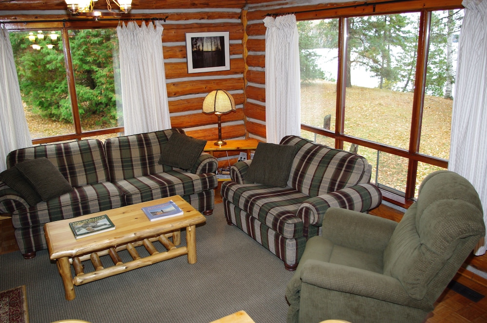 Cabin, 3 Bedrooms, Kitchen, Lake View (Cabin 5) photo 1