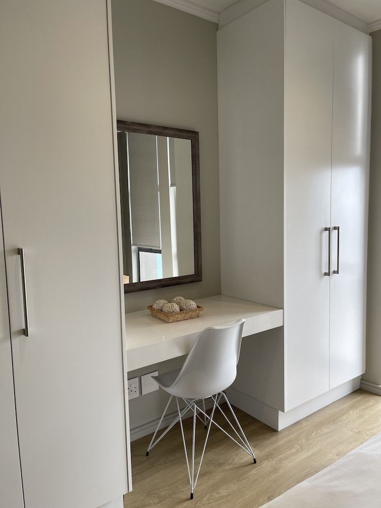 Business Apartment, 2 Bedrooms photo 1
