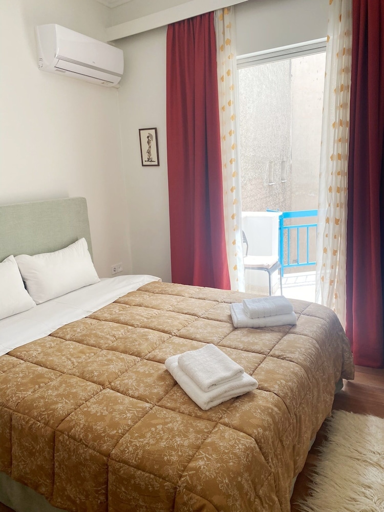 City Apartment photo 2