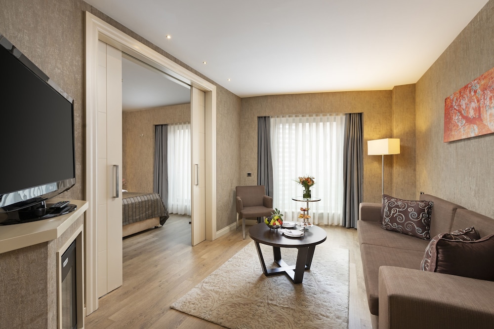 Suite photo 1