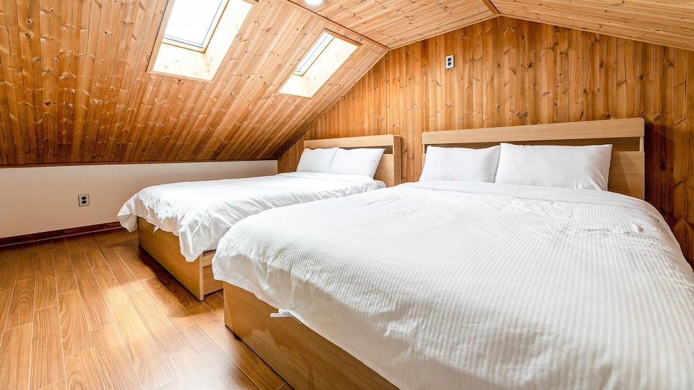 Basic Room, 1 Bedroom (andolorem pension) - Photo 6