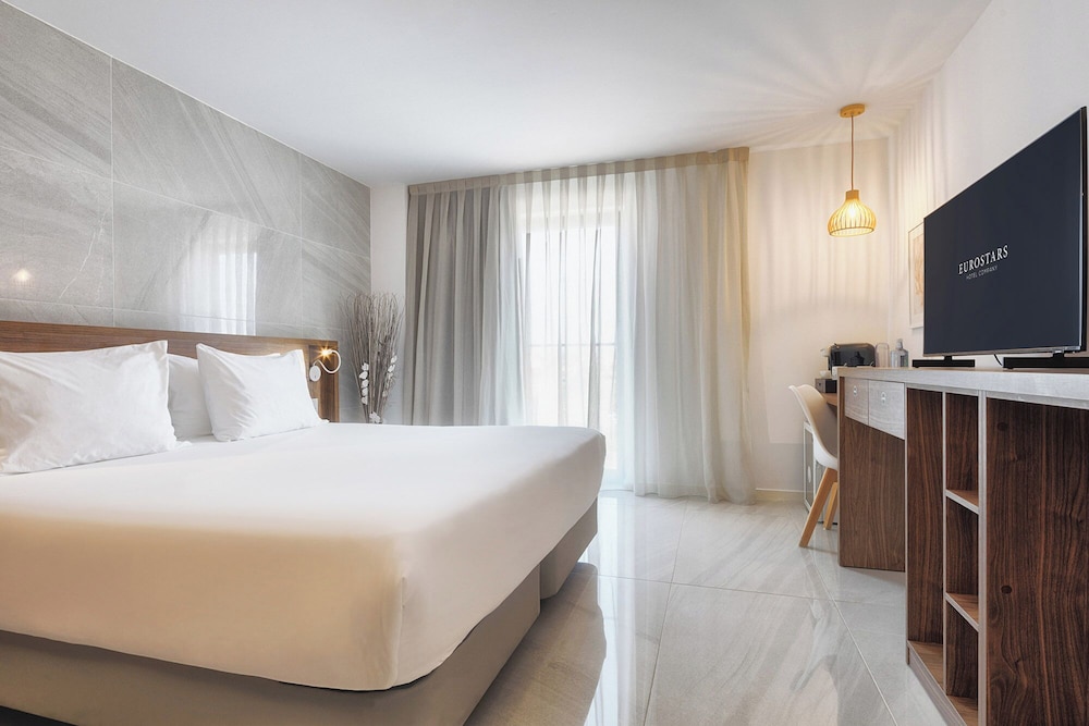Suite (1 Pax)