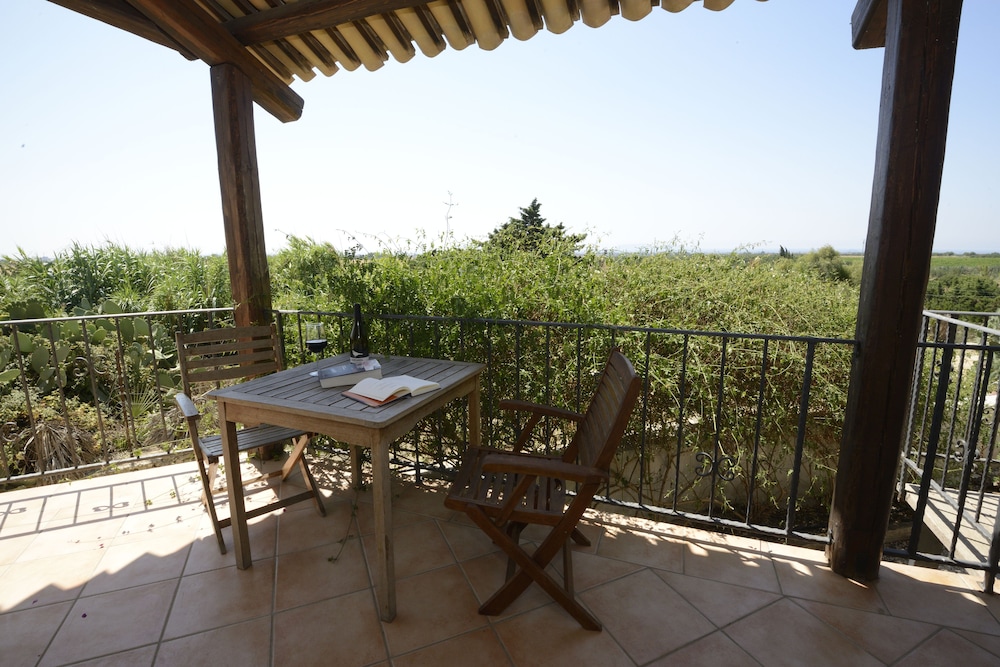 Basic Room, Partial Sea View photo 3