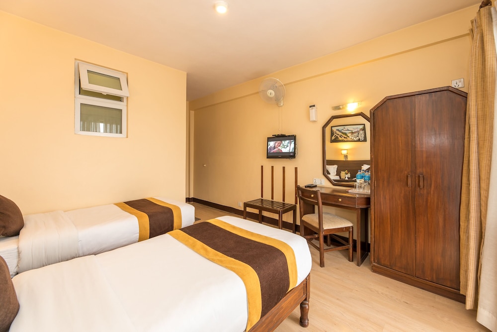 Deluxe Double or Twin Room - Photo 14