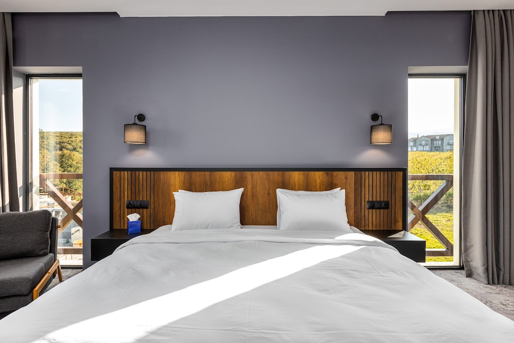 Standard Double or Twin Room - Photo 4