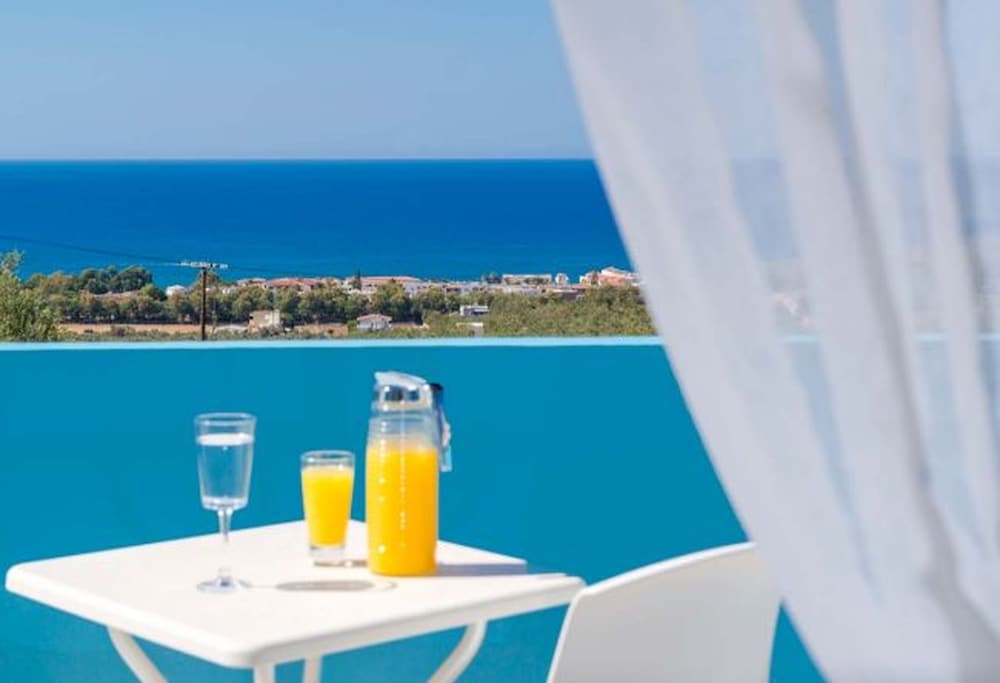 Two Bedroom Villa with Private Pool & Sea View