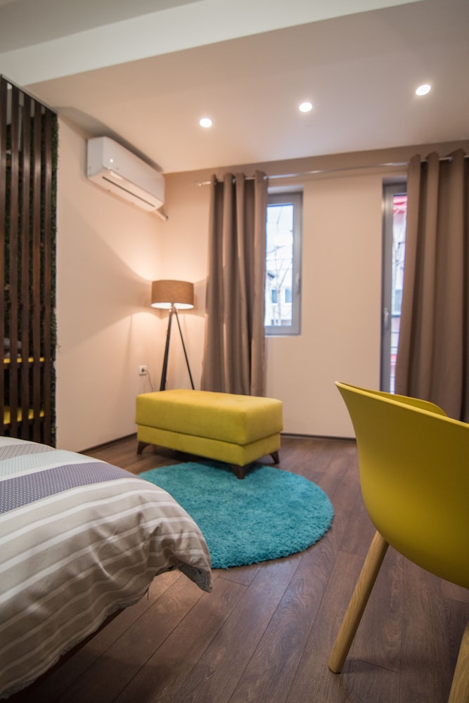 Deluxe Double Room - Photo 7